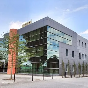 Max Hotel Luboń
